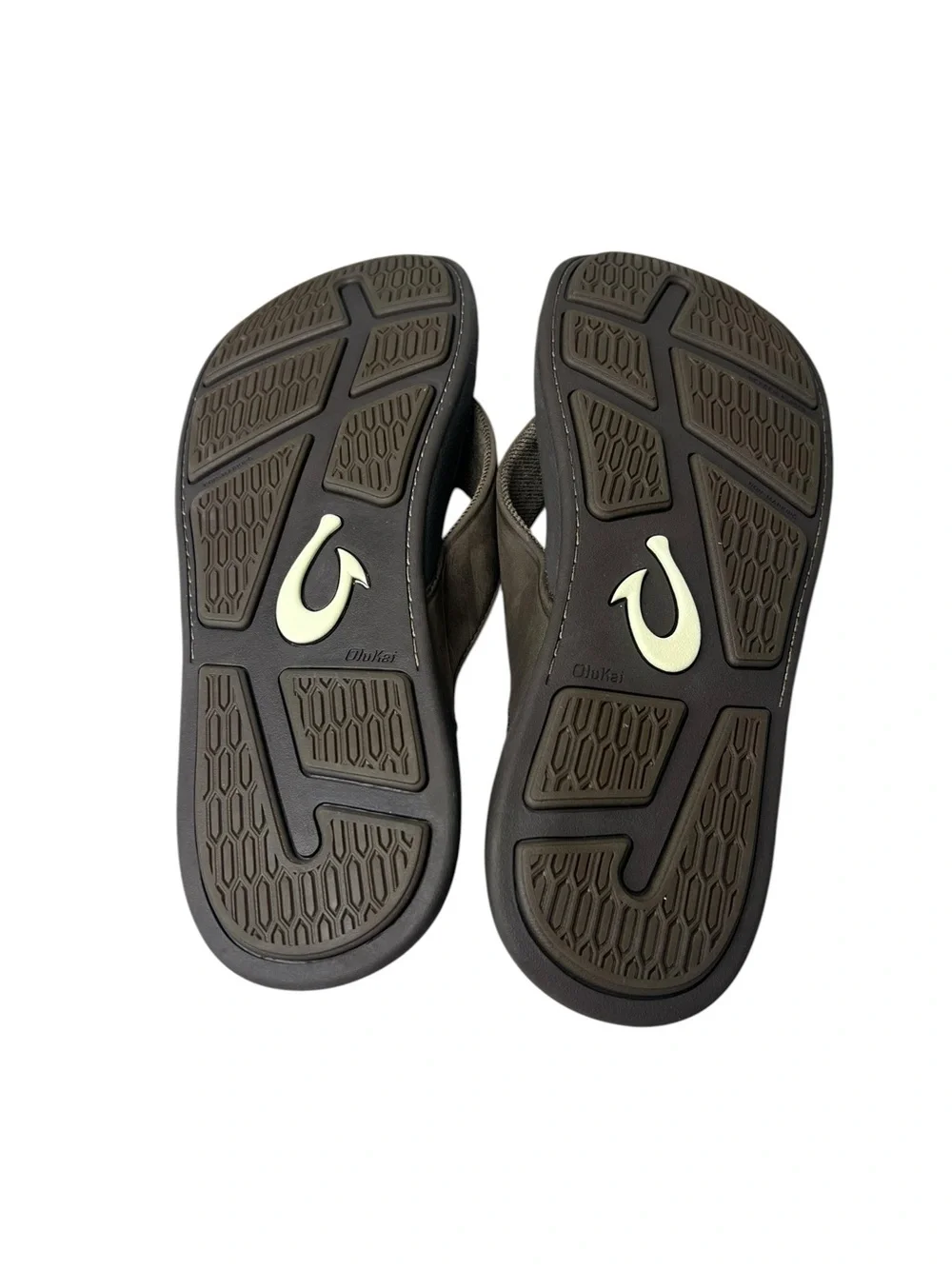 Olukai Tuahine Brown Leather Flip Flops Men’s Size 11 Sandals